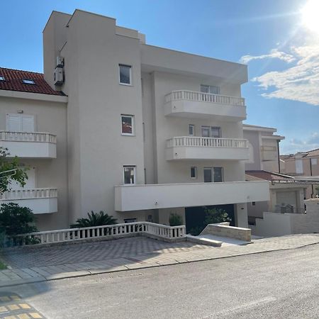 Apartment Dalmatien Traumhaus Makarska Esterno foto