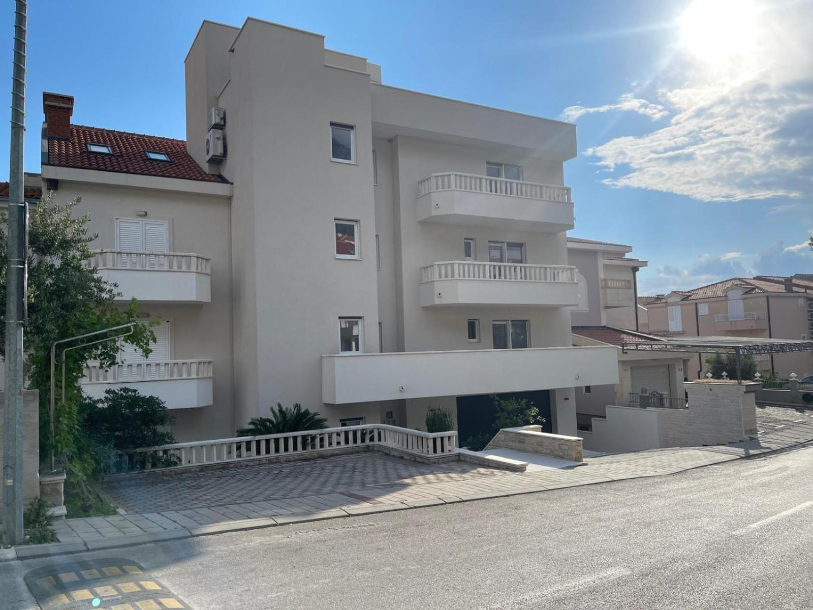 Apartment Dalmatien Traumhaus Makarska Esterno foto
