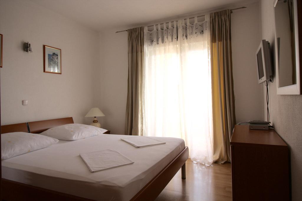 Apartment Dalmatien Traumhaus Makarska Esterno foto