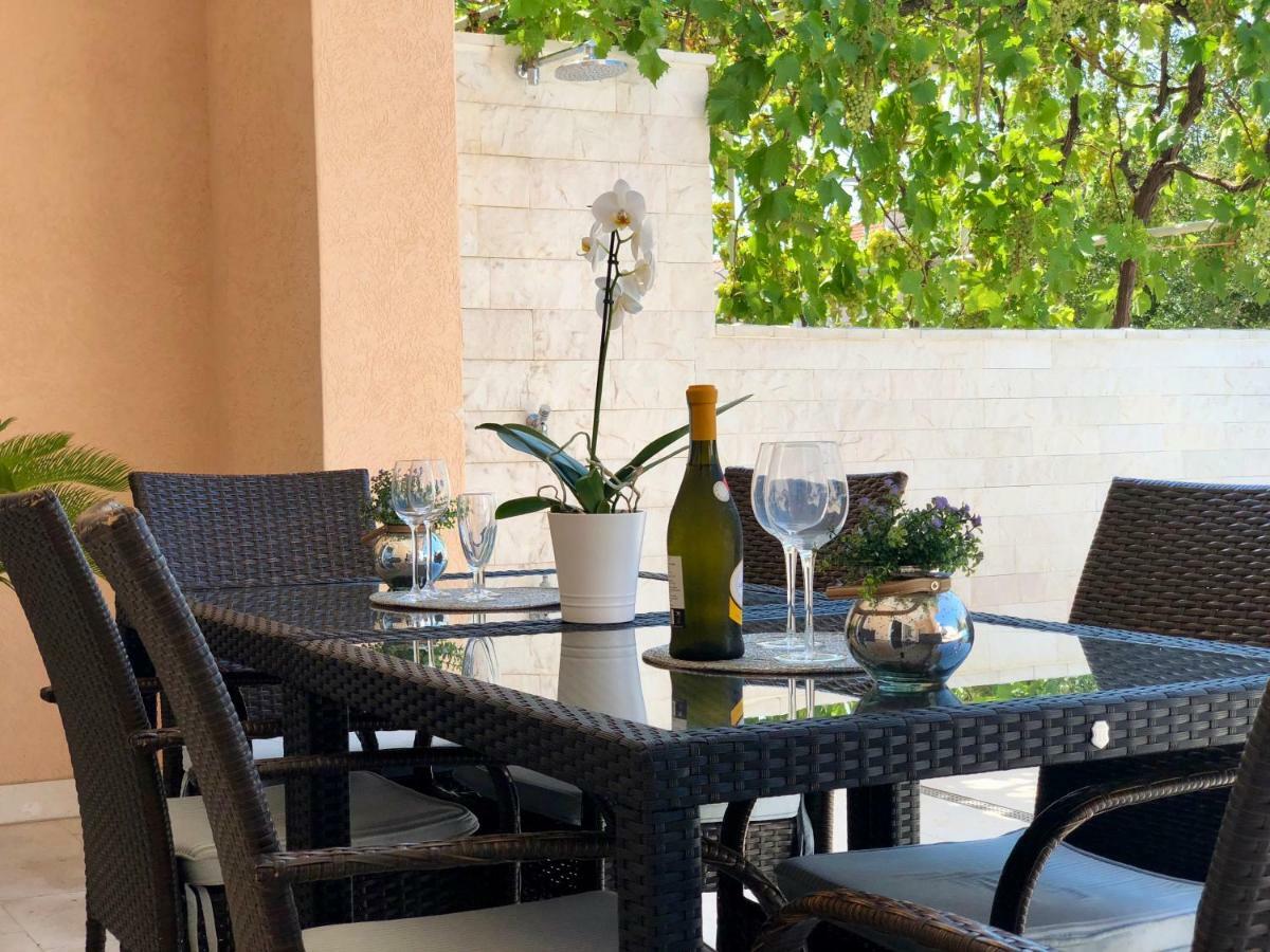 Apartment Dalmatien Traumhaus Makarska Esterno foto