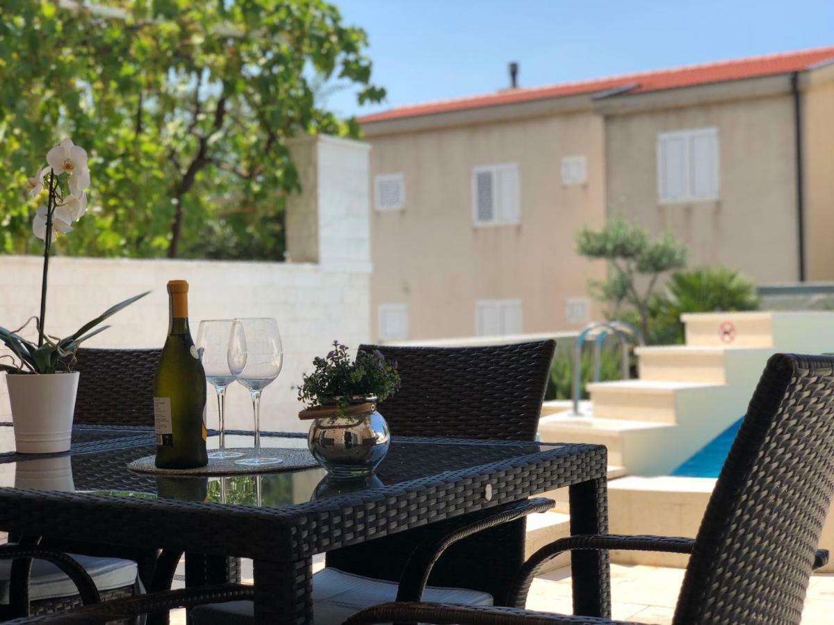 Apartment Dalmatien Traumhaus Makarska Esterno foto